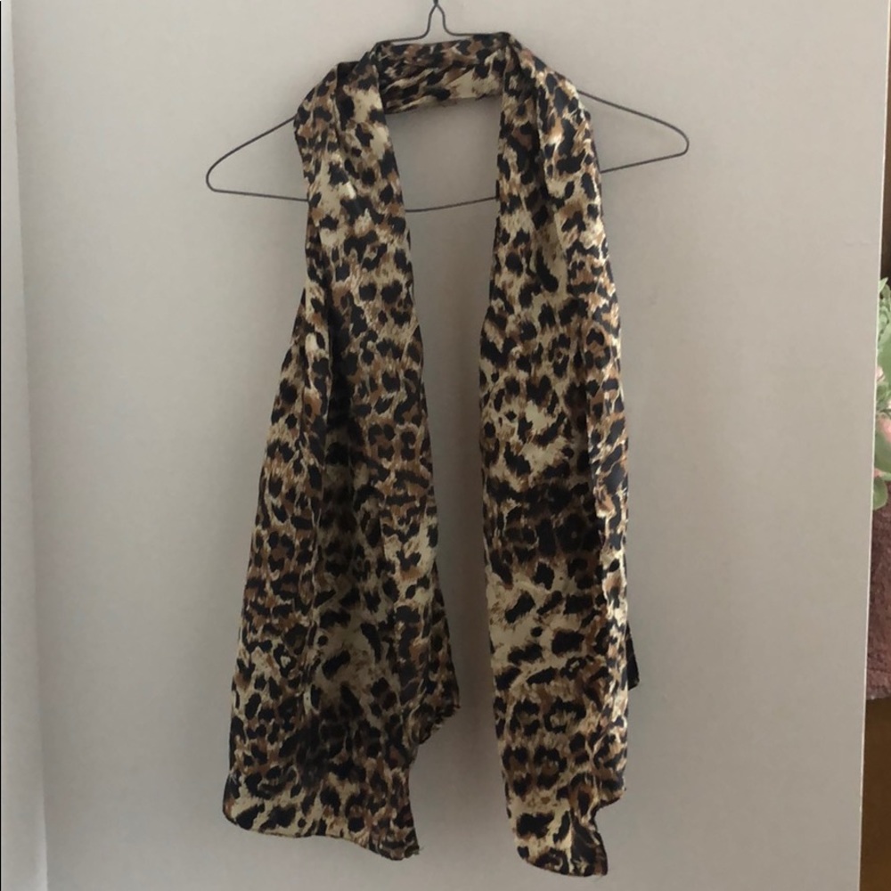 Leopard Scarf